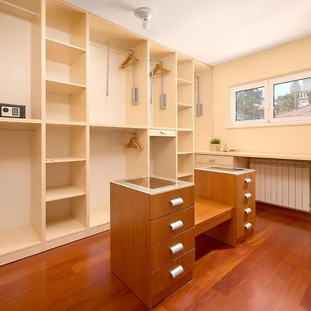 Sun Paradise سبليت